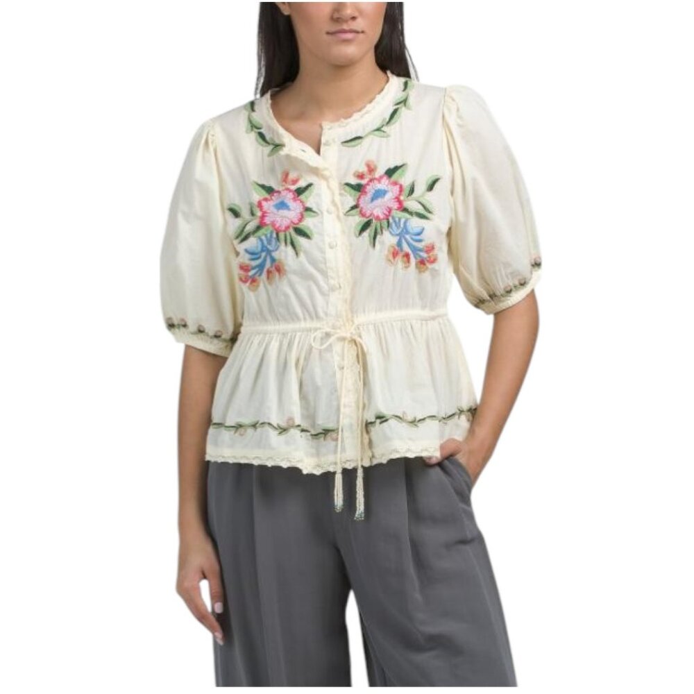 JENNIFER AND GRACE Short Sleeve Embroidered Peplum Top
